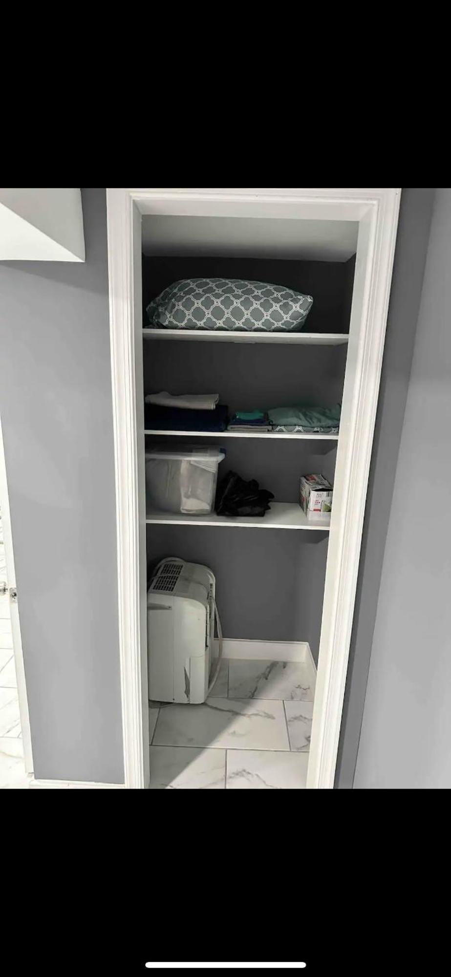 Lovely Basement 1-Bedroom With Free Parking ワシントン エクステリア 写真