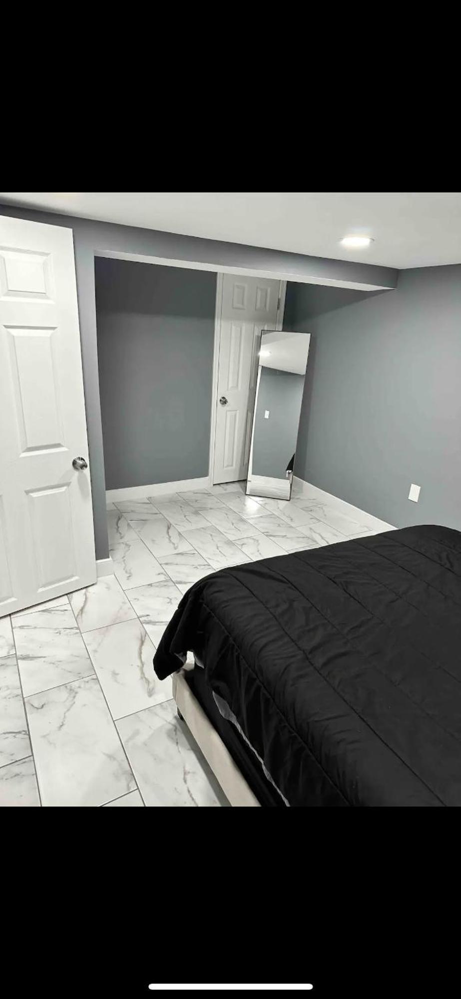 Lovely Basement 1-Bedroom With Free Parking ワシントン エクステリア 写真