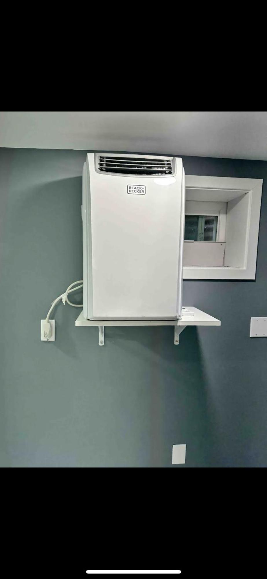 Lovely Basement 1-Bedroom With Free Parking ワシントン エクステリア 写真