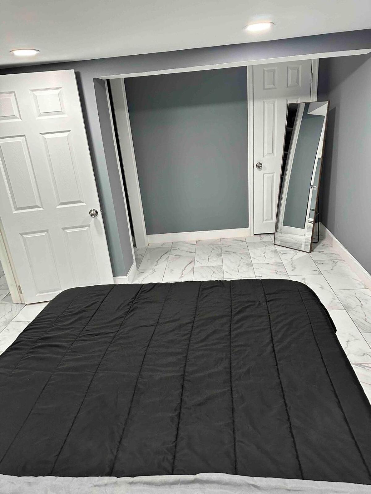 Lovely Basement 1-Bedroom With Free Parking ワシントン エクステリア 写真