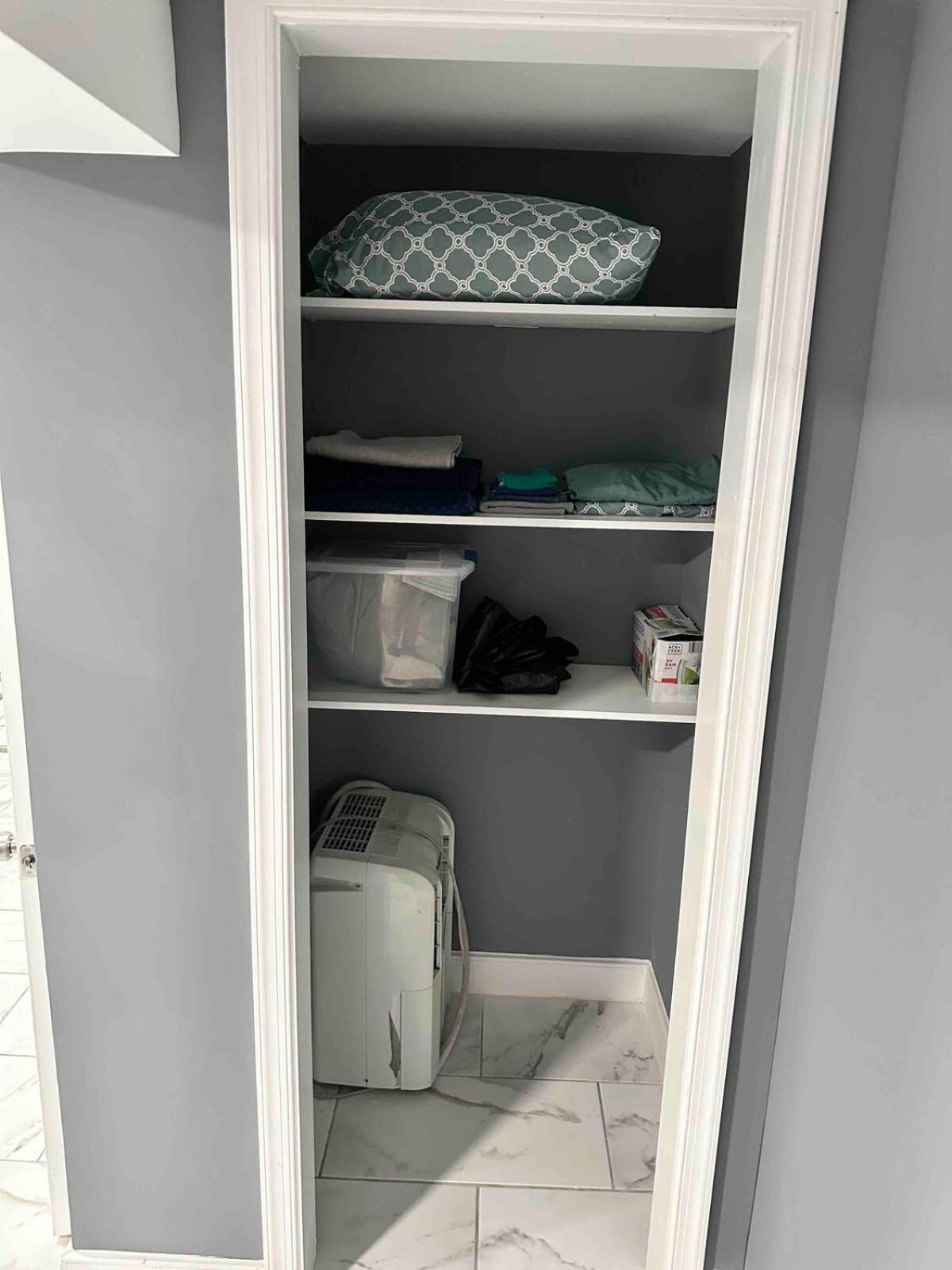 Lovely Basement 1-Bedroom With Free Parking ワシントン エクステリア 写真